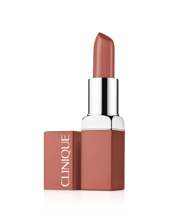 Even Better Pop™, Vesti di colore le tue labbra. Il nuovo rossetto nude di Clinique si adatta perfettamente al tono della tua pelle e ne esalta l’incarnato, unendo una pigmentazione elevata a un comfort assoluto.